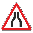 Дорожный знак 1.20.1 «Сужение дороги» (металл 0,8 мм, II типоразмер: сторона 900 мм, С/О пленка: тип В алмазная)